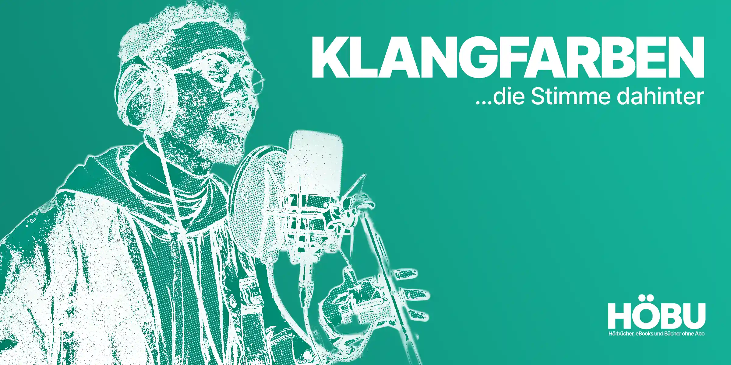 Stilisierte Halbton-Illustration in HÖBU-Teal: Junger Mann mit Brille spricht ein Hörbuch ein – Rubrik „Klangfarben, die Stimme dahinter"